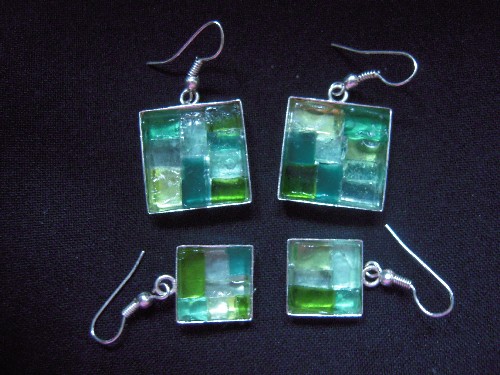 boucles d'oreilles en mosaïque de pâte de verre